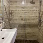 Апарт-отель парк-готель щастя Сходница