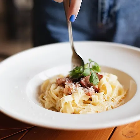 парк-готель щастя 4*