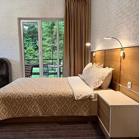 парк-готель щастя Апарт-отель Сходница